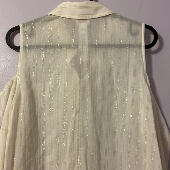 Chico’s Cream with Metallic Gold Stripe Cold Shoulder Long Sleeve Button Blouse - Picture 11 of 16